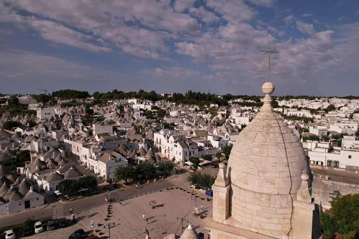 Chiesa e trulli di Alberobello